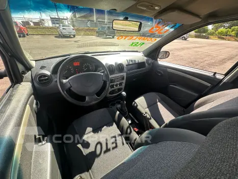 LOGAN 1.0 Expression 16V