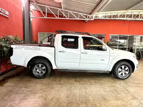 FRONTIER 2.5 SV ATTACK 4X4 CD TURBO ELETRONIC DIESEL 4P AUTO