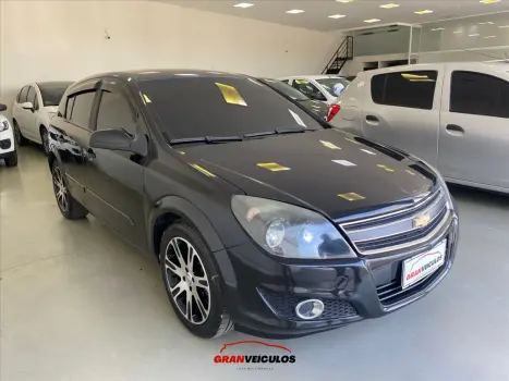 VECTRA 2.0 MPFI GT HATCH 8V FLEX 4P MANUAL