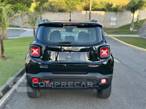 RENEGADE 2.0 16V TURBO DIESEL TRAILHAWK 4P 4X4 AUTOMÁTICO