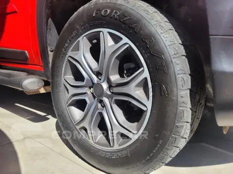 Strada Volcano 1.3 Flex 8V CD