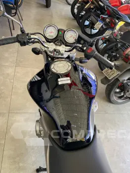 CB 600F HORNET