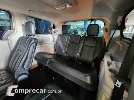 TOWN & COUNTRY 3.6 Touring V6 24V