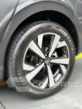 Nivus Highline 1.0 200 TSI Flex Aut.