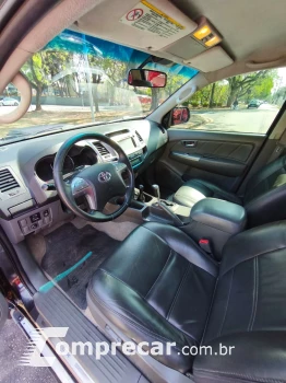 Hilux Caminhonete 3.0 4P 4X4 SRV TURBO DIESEL CABINE DUPLA A