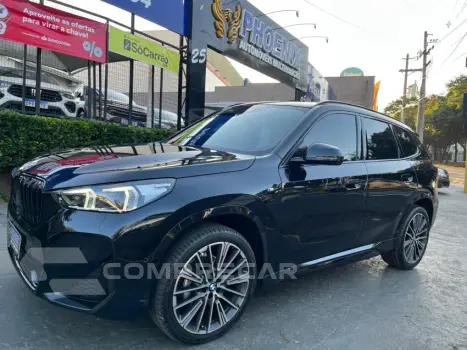 BMW X1 2.0 16V Turbo Sdrive20i M Sport 4 portas