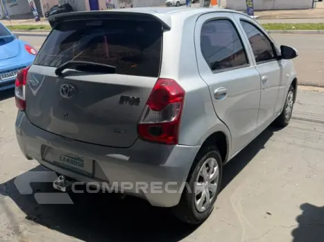 ETIOS HATCH - 1.3 X 16V 4P MANUAL