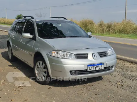 Renault MEGANE 1.6 Dynamique Grand Tour 16V 4 portas
