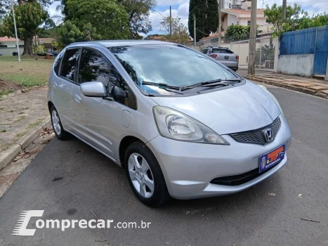 Honda FIT 1.4 LX 8V 4 portas