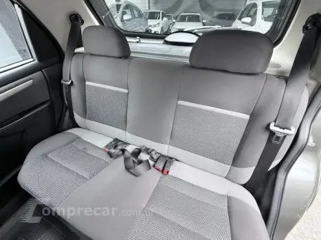 CELTA 1.0 MPFI LT 8V