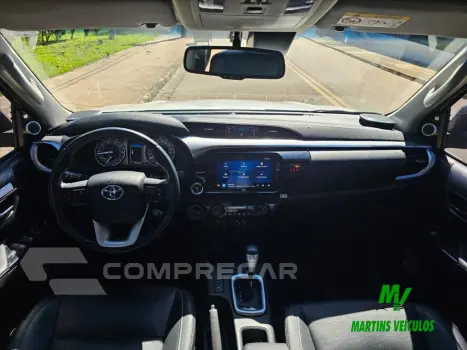 HILUX 2.8 D-4D TURBO DIESEL CD SRX PLUS 4X4 AUTOM