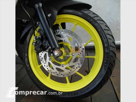 YZF R15