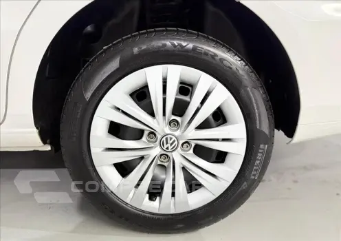 VOYAGE 1.0 12V MPI Totalflex