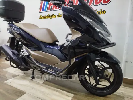 PCX 160 DLX