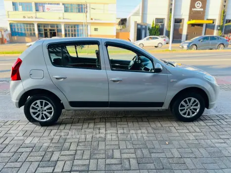 SANDERO 1.0 Expression 16V