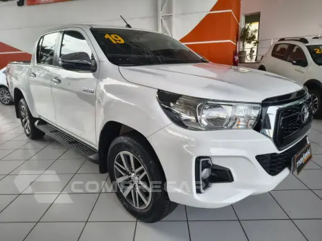 Hilux Caminhonete 2.8 16V SRV 4X4 DIESEL CABINE DUPLA AUTOMÁ