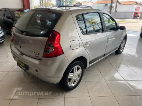 SANDERO 1.6 Privilège 8V