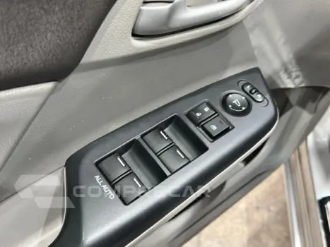 CIVIC - 1.8 LXS 16V 4P MANUAL