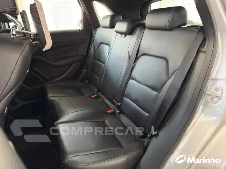 B 200 1.6 SPORT TURBO FLEX 4P AUTOMÁTICO