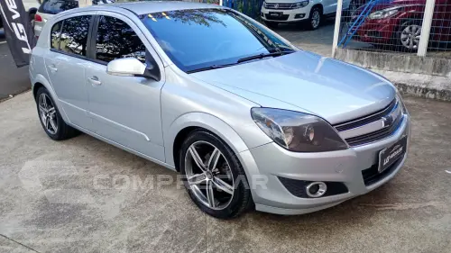 VECTRA 2.0 MPFI GT Hatch 8V