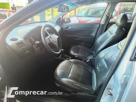 VECTRA 2.0 MPFI GT Hatch 8V