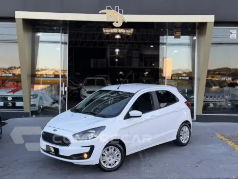 FORD Ka 1.5 SE Plus 12V Flex 5p Aut. 4 portas