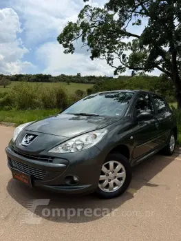 PEUGEOT 207 1.4 XR Sport 8V 4 portas