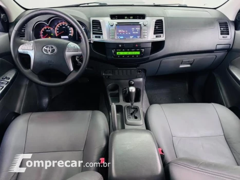 HILUX CD4X4 SRV