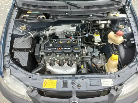 CELTA 1.0 MPFI Life 8V