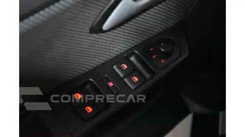 FOX - 1.0 MI 8V 4P MANUAL