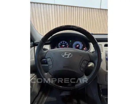 AZERA 3.3 MPFI GLS SEDAN V6 24V GASOLINA 4P AUTOMÁTICO