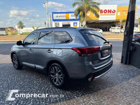 OUTLANDER 2.0 16V GASOLINA 4P AUTOMÁTICO