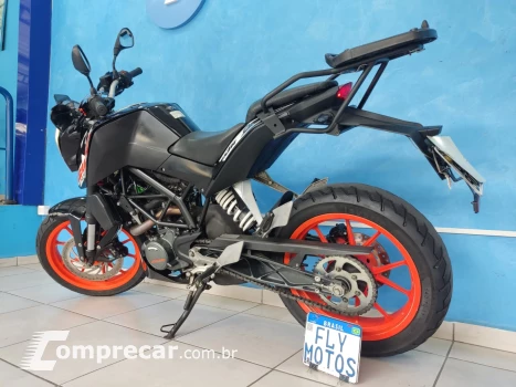 Duke 200