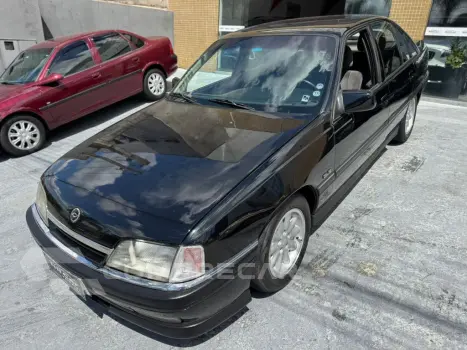 CHEVROLET Omega GLS 2.2 / 2.0 4 portas