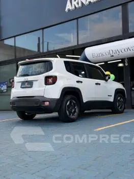 Renegade 1.8 4x2 Flex 16V Aut.