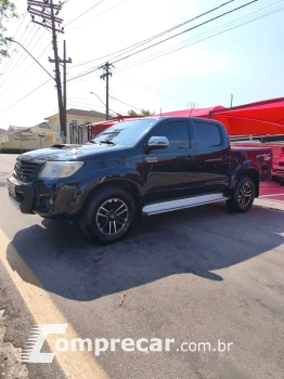 Hilux Caminhonete 3.0 4P 4X4 SRV TURBO DIESEL CABINE DUPLA A