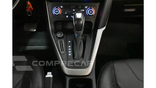 FOCUS SEDAN - 2.0 SE 16V 4P POWERSHIFT