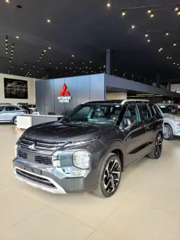 Mitsubishi OUTLANDER 2.4 4X4 16V 4 portas