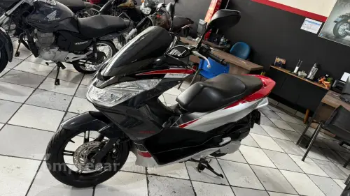 HONDA Pcx SPORT 150C - Scooter