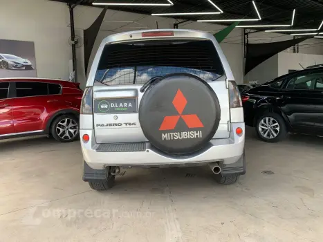 Pajero TR4 2.0/ 2.0 Flex 16V 4x4 Aut.