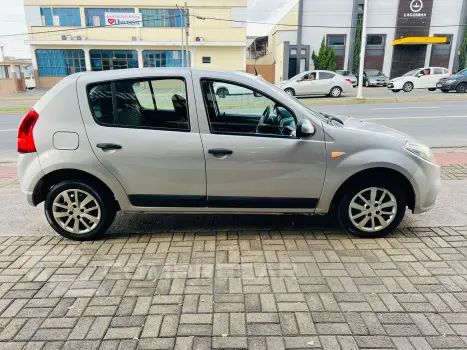 SANDERO 1.6 Expression 8V