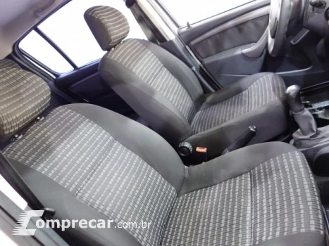 SANDERO - 1.6 EXPRESSION 8V 4P MANUAL