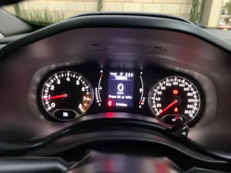 RENEGADE 1.8 16V FLEX 4P AUTOMÁTICO