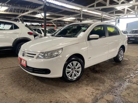 Volkswagen VOYAGE 1.6 TREND 8V FLEX 4P MANUAL 4 portas
