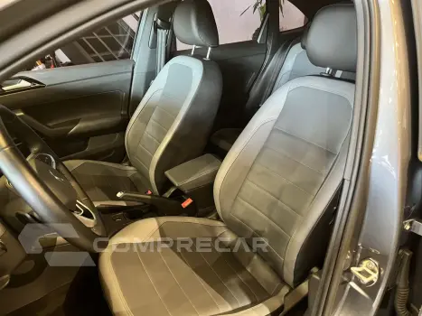 Nivus 1.0 4P FLEX 200 TSI HIGHLINE TURBO AUTOMÁTICO