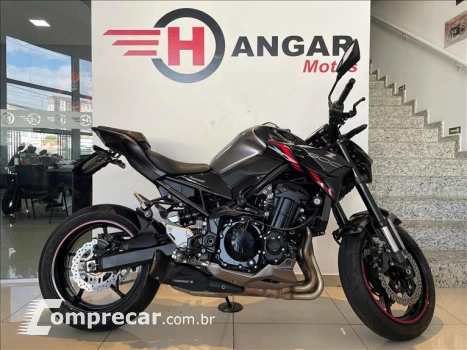 KAWASAKI Z900