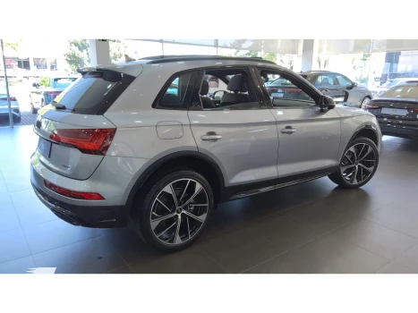Q5 2.0 45 TFSI GASOLINA S LINE BLACK QUATTRO S TRONIC