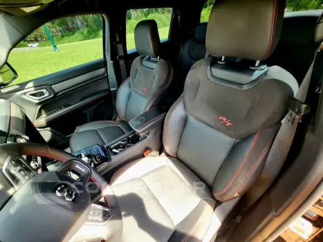 RAMPAGE 2.0 Hurricane 4 Turbo R/T 4X4