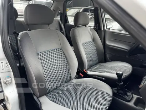 Classic Sedan 1.0 4P VHCE FLEX LS