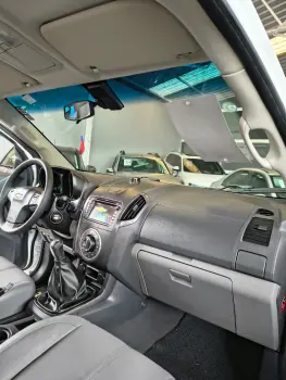 S10 2.4 MPFI LTZ 4X2 CD 8V